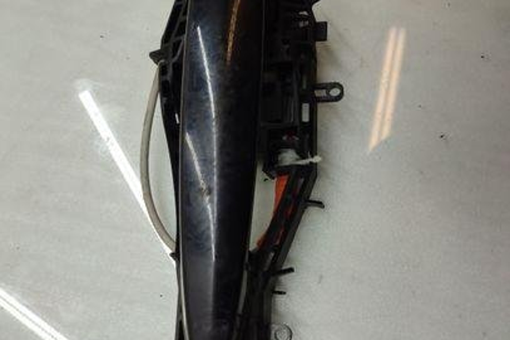 BMW 3 Series Gran Turismo F34 (2013-2017) Aizmugurējo kreiso durvju ārējais rokturis 7202147 25731520