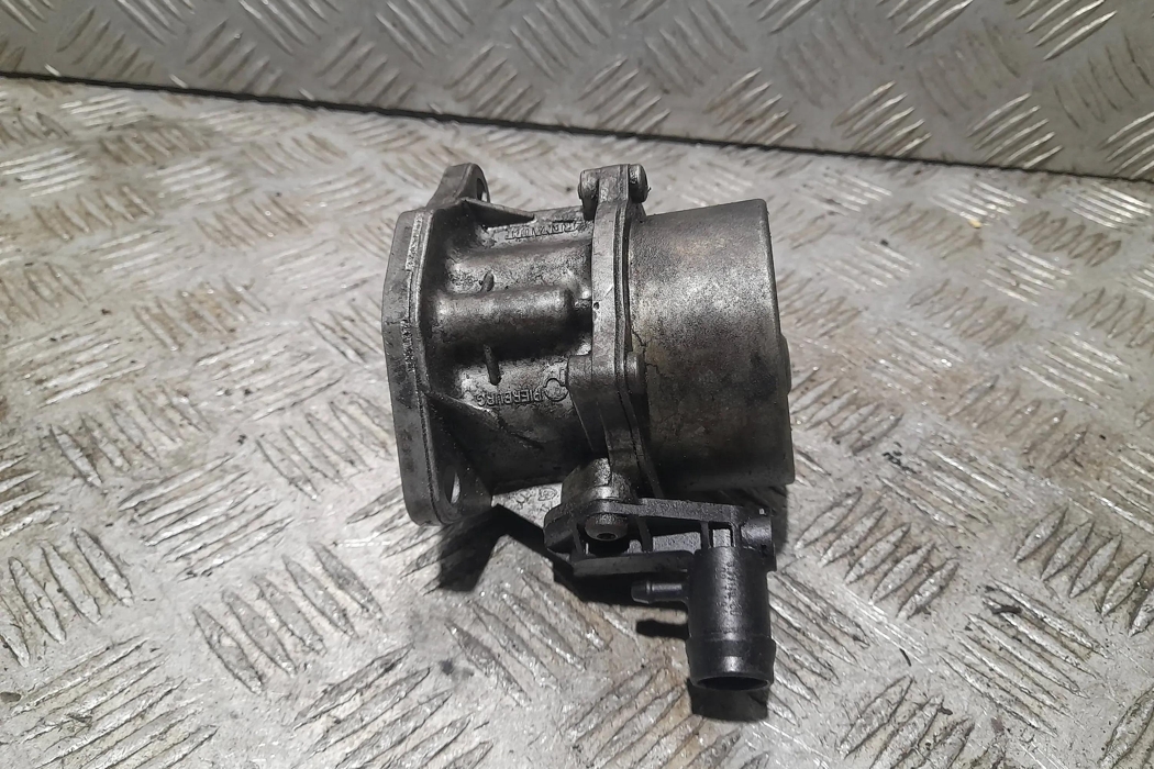 RENAULT Laguna 2 generation (2001-2007) Vakuuma sūknis 8200072985 29481120