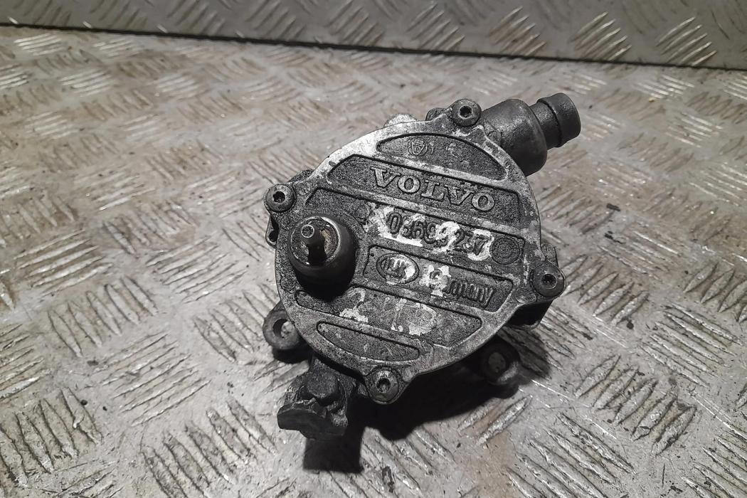 VOLVO XC60 F30/F31 (2011-2020) Vacuum Pump 08699237 29724134
