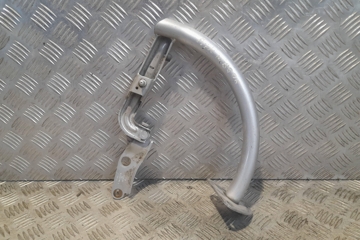 VOLKSWAGEN Passat B6 (2005-2010) Kreisās puses bagāžnieka eņģe 3C5827301B 29753508