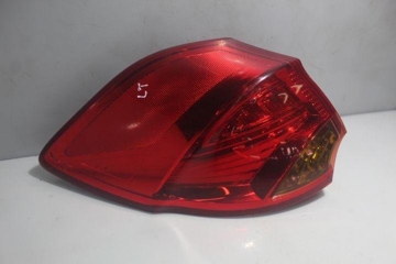 KIA Cee'd 2 generation (2012-2018) Aizmugurējais kreisais lukturis 24621777