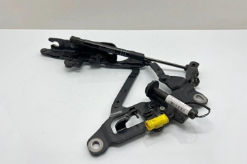 BMW 5 Series F10/F11 (2009-2017) Front Left Bonnet Hinge 000095 31896771