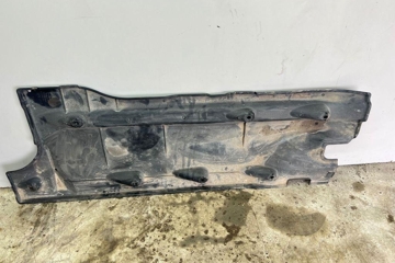 SEAT Alhambra 2 generation (2010-2021) Right Side Underbody Cover 7N0825202,M7083 31998011