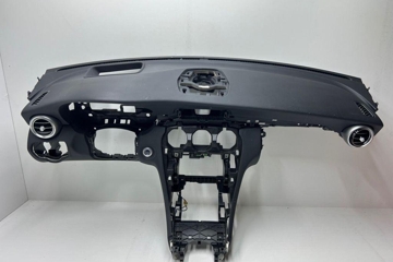 MERCEDES-BENZ C-Class W205/S205/C205 (2014-2023) Dashboard 31998614