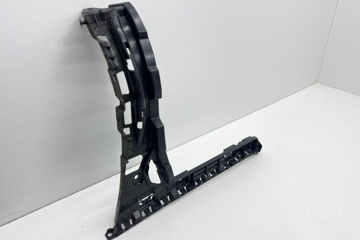 MERCEDES-BENZ C-Class W205/S205/C205 (2014-2023) Aizmugurējā labā bampera stiprinājums A2058800230 31999175