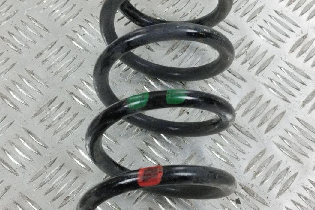 TOYOTA RAV4 5 generation (XA50) (2018-2024) Rear Left Coil Spring 32284918