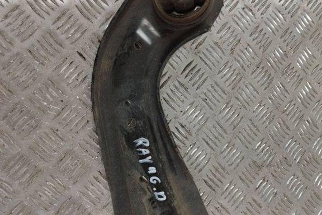 TOYOTA RAV4 5 generation (XA50) (2018-2024) Rear Right Arm 32285208