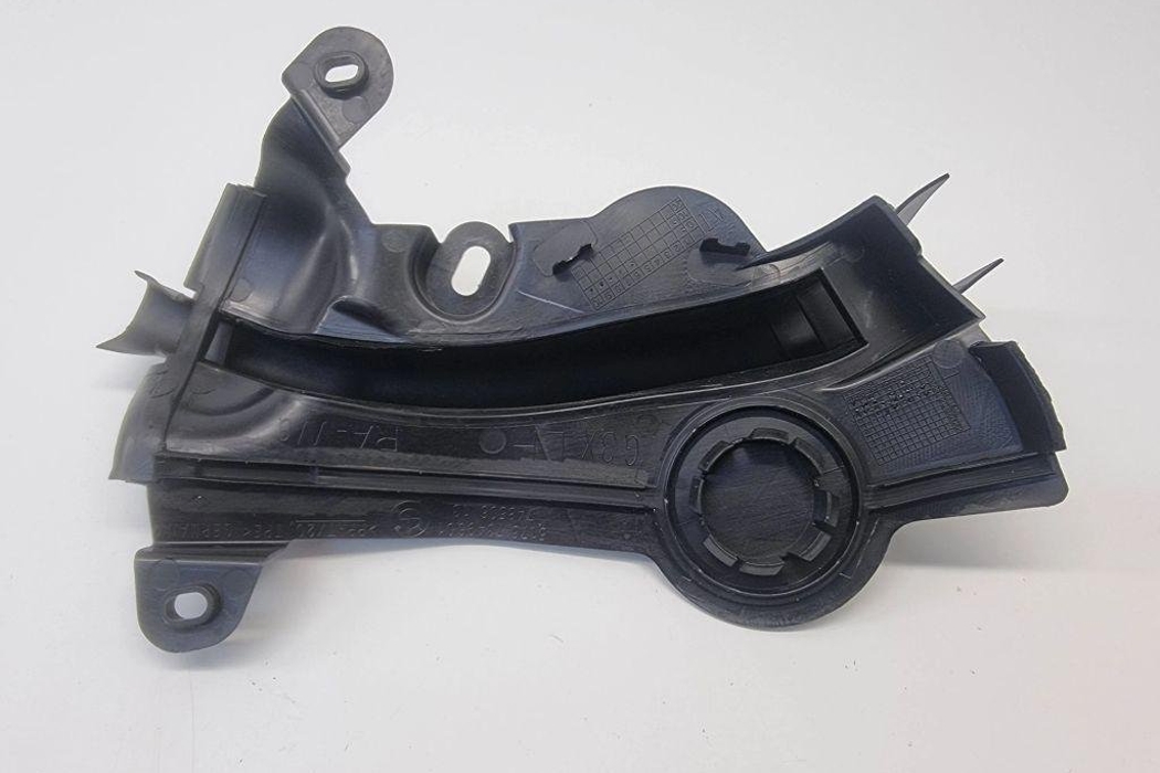 BMW 5 Series G30/G31 (2016-2023) Engine compartment rubber 32289043