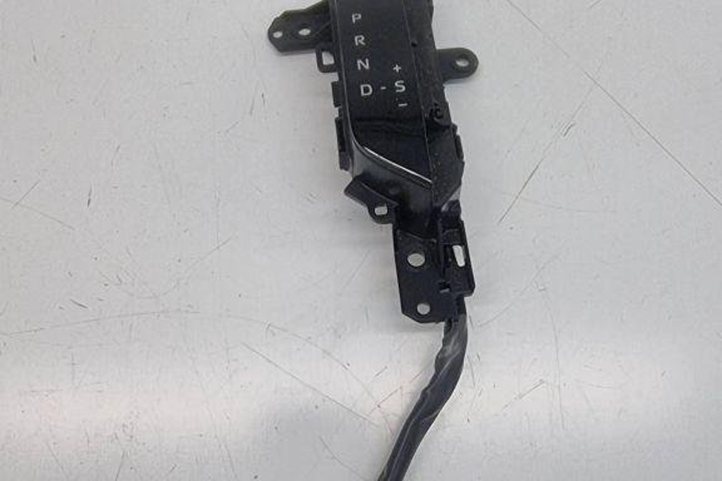 TOYOTA RAV4 5 generation (XA50) (2018-2024) Gear shift indicator 76L819,PA66GF33 32290889