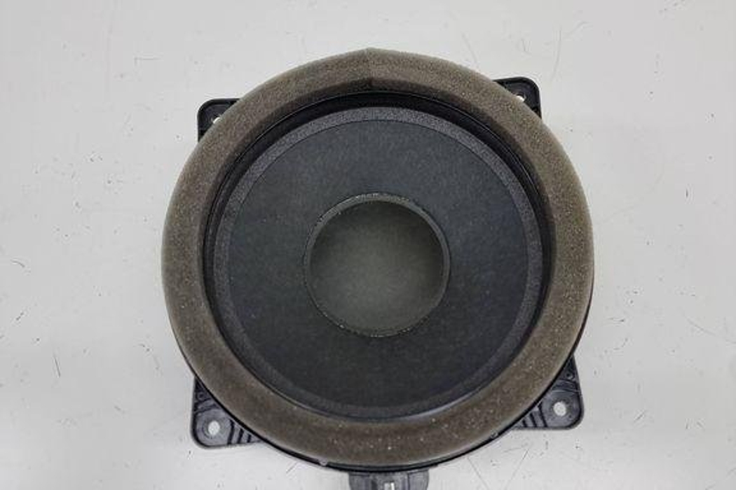 TOYOTA RAV4 5 generation (XA50) (2018-2024) Sabūferis 2148002501C 32295562