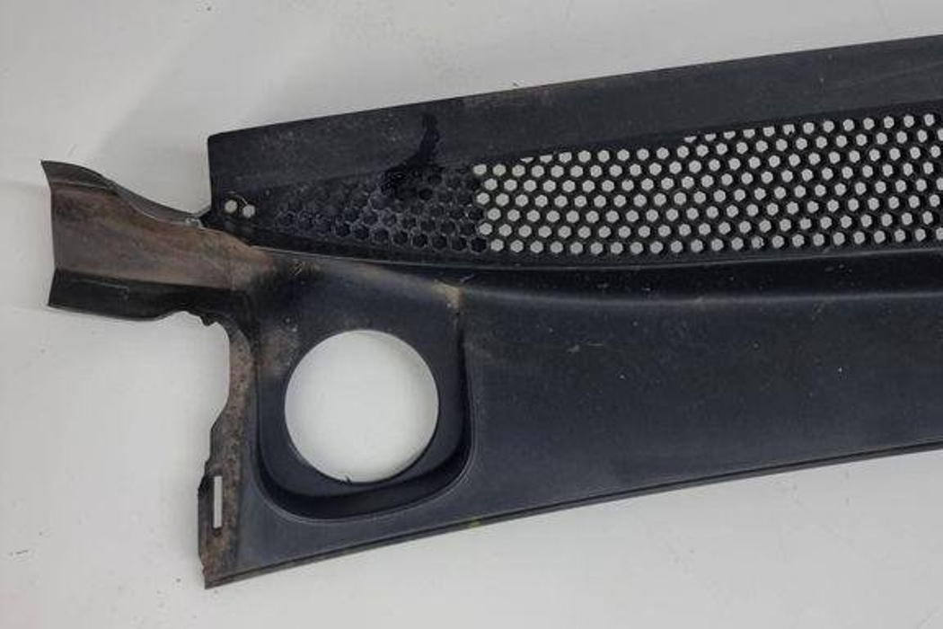CITROËN C4 Picasso 1 generation (2006-2013) Priekšējā stikla tīrītāja apdare / plastmasa 9675943577 32295654