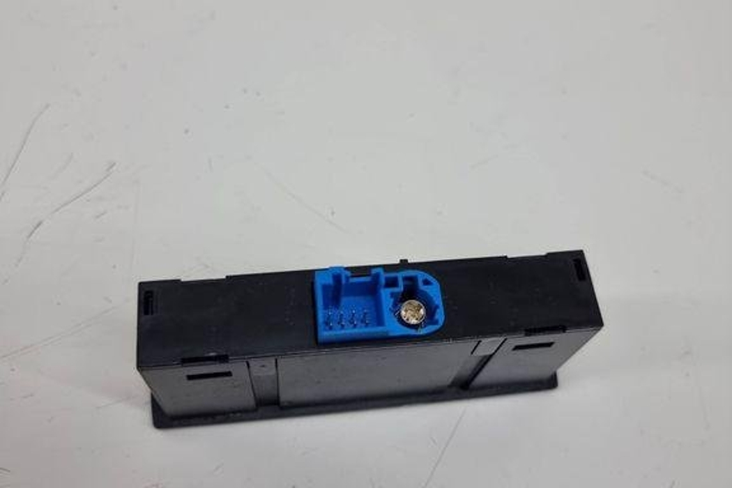 MERCEDES-BENZ GLE W166 (2015-2018) USB 32297449
