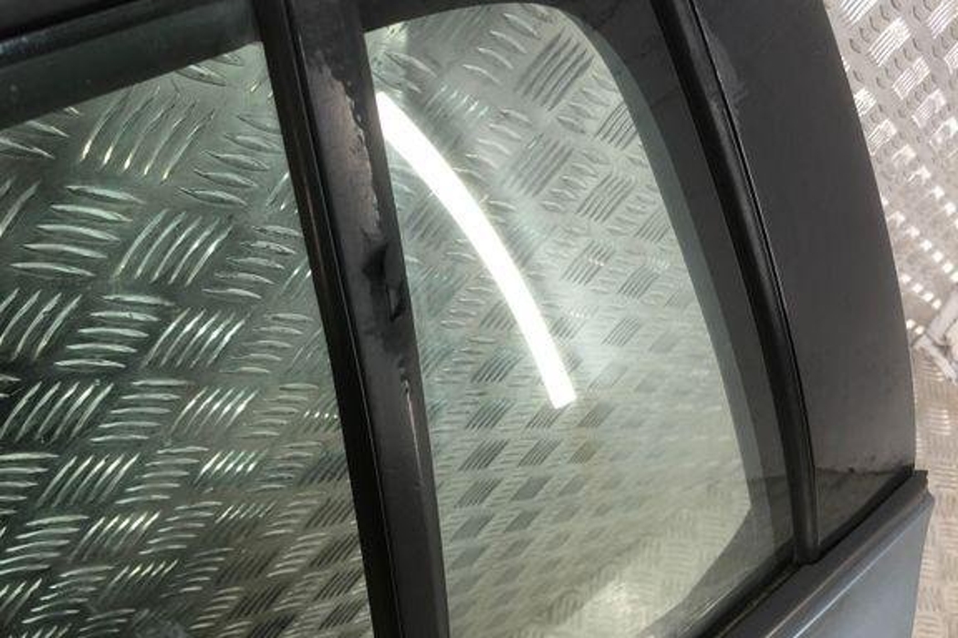 SKODA Octavia 3 generation (2013-2020) Rear Left Door 32300893