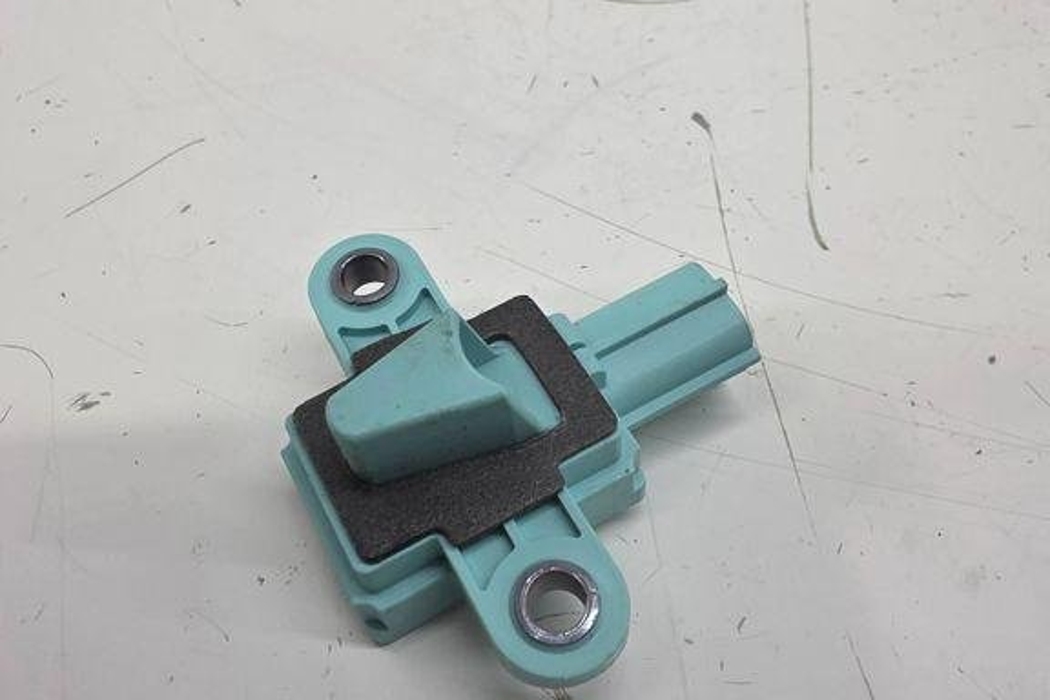 AUDI A5 8T (2007-2016) Rear Left Crash  Sensor 8K0955557C 32304154