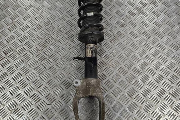 BMW 5 Series G30/G31 (2016-2023) Front Right Shock Absorber 6880084 32285352