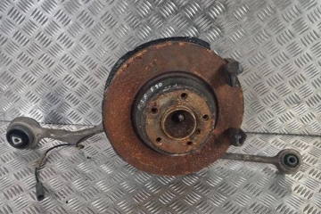 BMW 3 Series E90/E91/E92/E93 (2004-2013) Front Left Wheel Hub 32288940