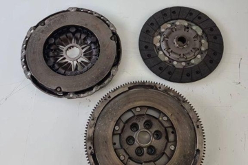 VOLKSWAGEN Tiguan 1 generation (2007-2017) Sajūga komplekts 324035510,1240354101 32295011