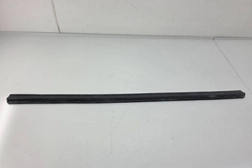 PORSCHE Macan 1 generation (2013-2023) Engine compartment rubber 32303674