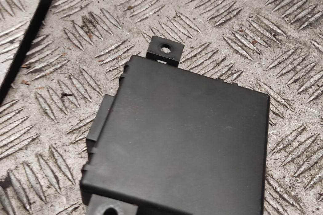 AUDI A4 B8/8K (2011-2016) Gateway блок 8t0907468h 28100226