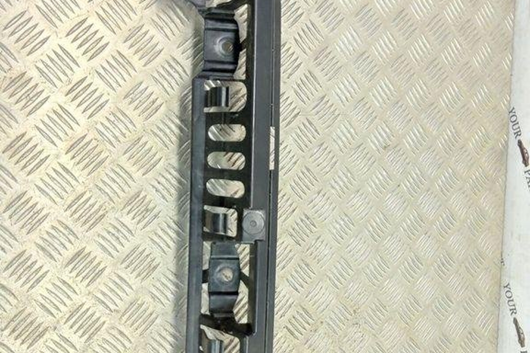 BMW 3 Series F30/F31 (2011-2020) Aizmugurējā kreisā bampera stiprinājums 7256922 31004717