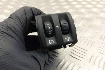 RENAULT Captur 1 generation (2013-2019) Переключатель регулировки высоты фар 251900001R 30981527