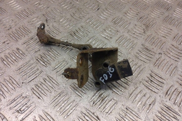 LAND ROVER Discovery 4 generation (2009-2016) Rear Left Height Level Sensor BJ323D026AA 30997251
